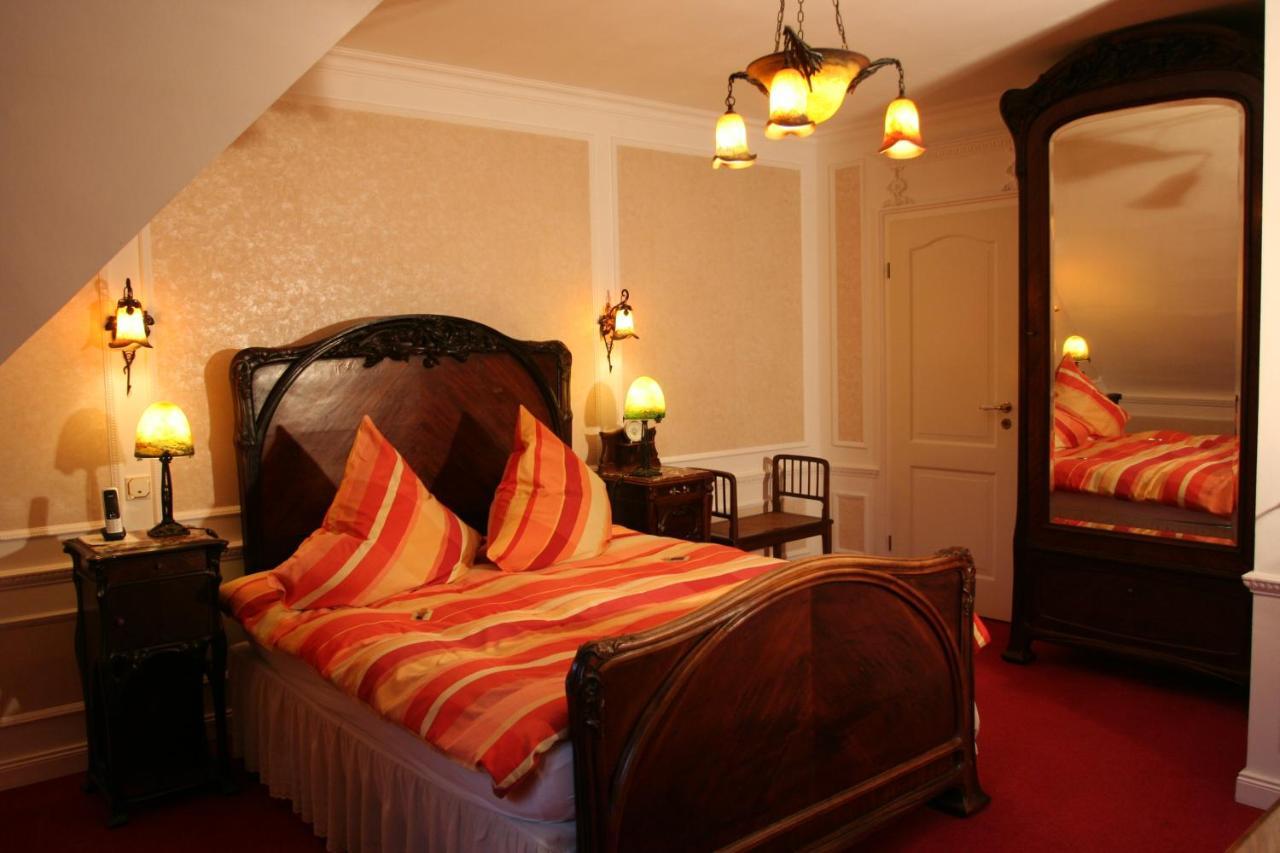 Hotel Goldener Loewe Kevelaer Εξωτερικό φωτογραφία